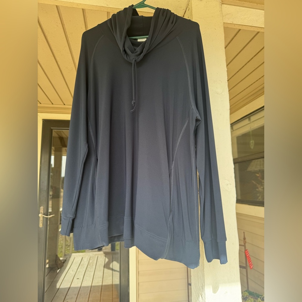 Rich navy blue tunic.